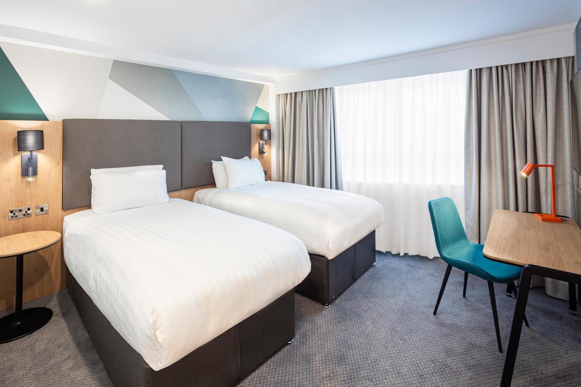 Holiday Inn Southampton Eastleigh By Ihg Exterior foto