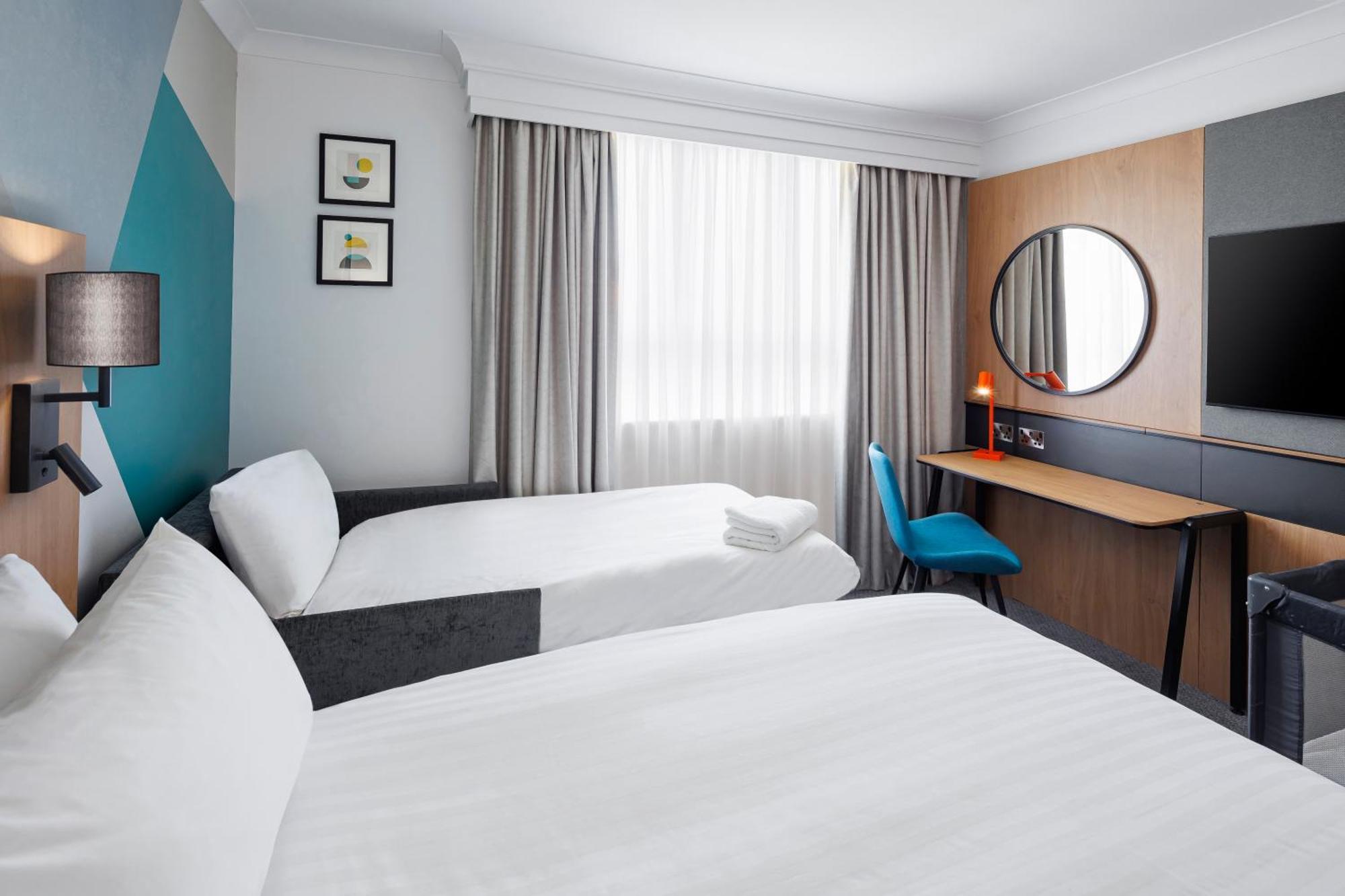 Holiday Inn Southampton Eastleigh By Ihg Exterior foto